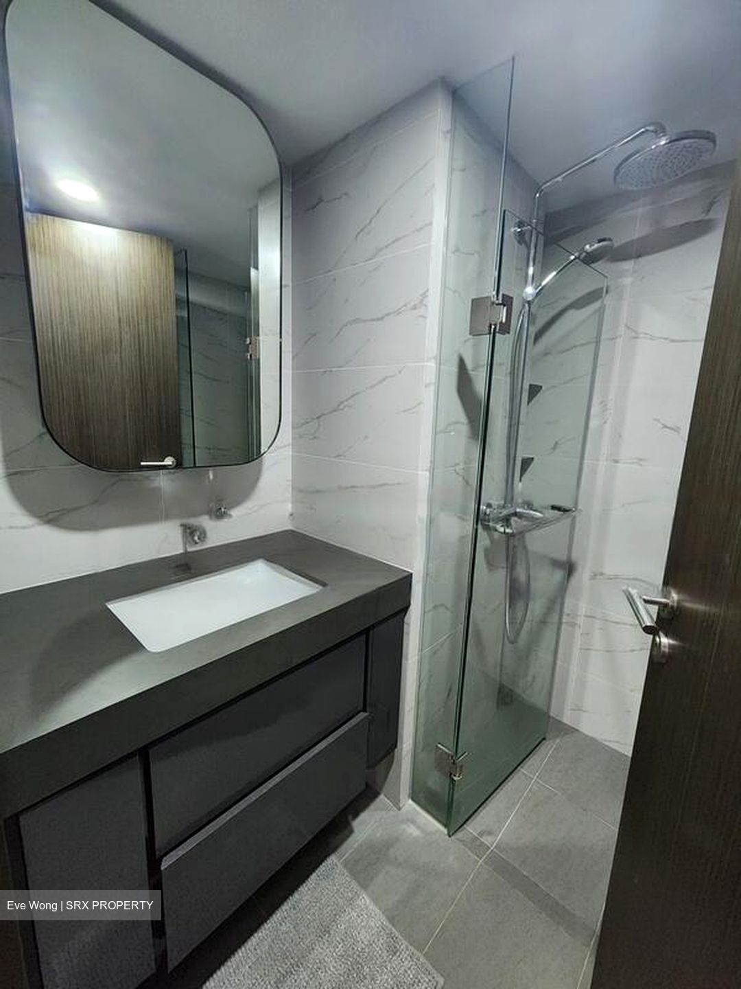 Avenue South Residence (D3), Apartment #460723431